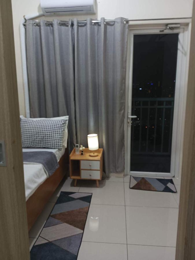 Breeze Residences - 1Br Unit With Balcony -Top Floor Manila Exteriér fotografie