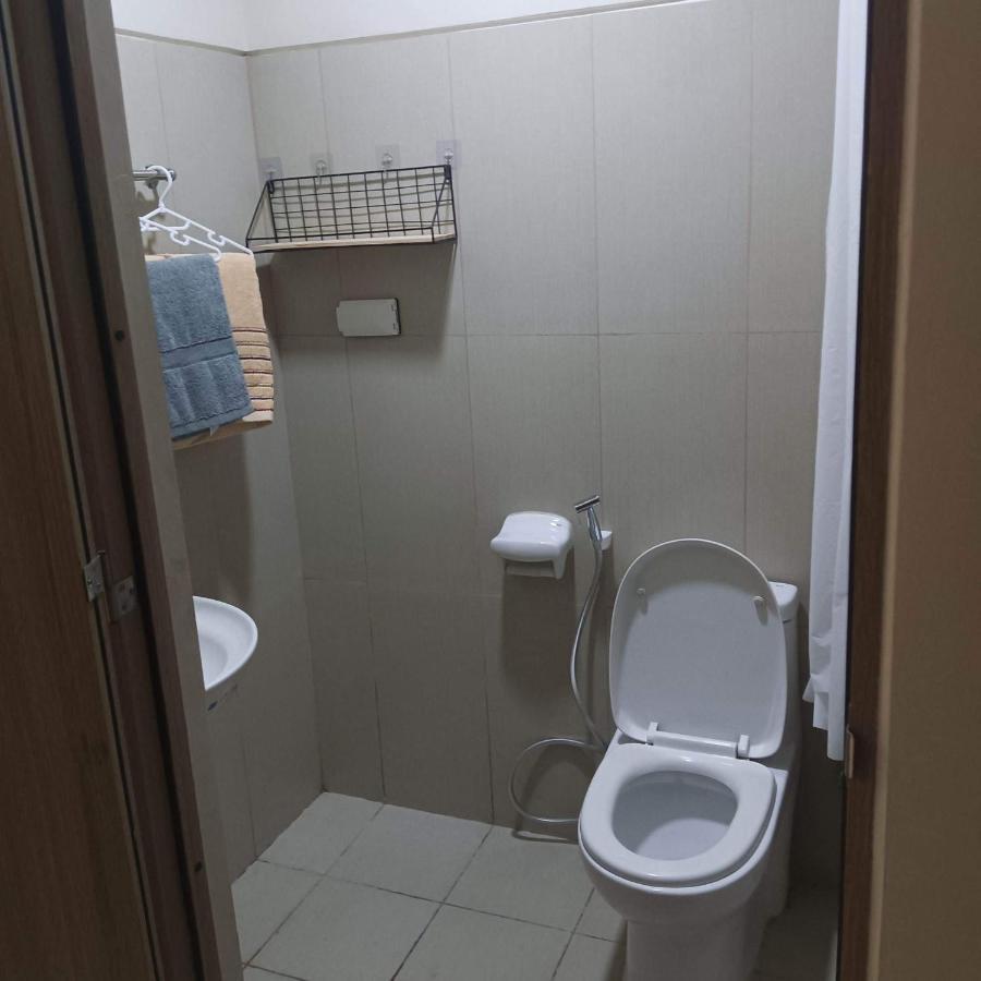 Breeze Residences - 1Br Unit With Balcony -Top Floor Manila Exteriér fotografie