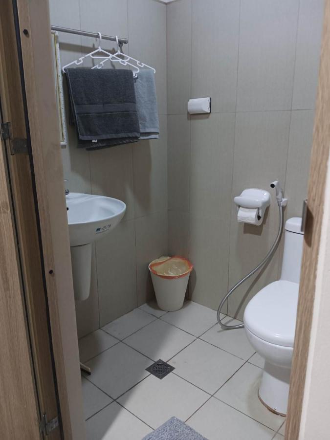 Breeze Residences - 1Br Unit With Balcony -Top Floor Manila Exteriér fotografie